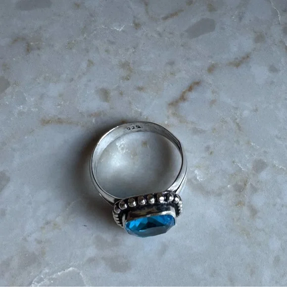 NWOT Sundance Sea Court Ring, Blue Topaz, Sterling Silver